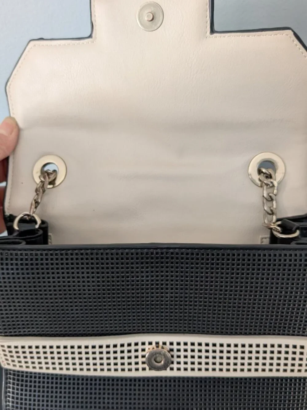 Zara Basic Collection Handbag - Picture 5 of 5